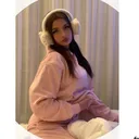 @emiliaemiv