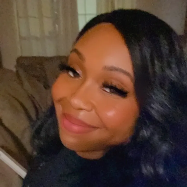 momhustler38