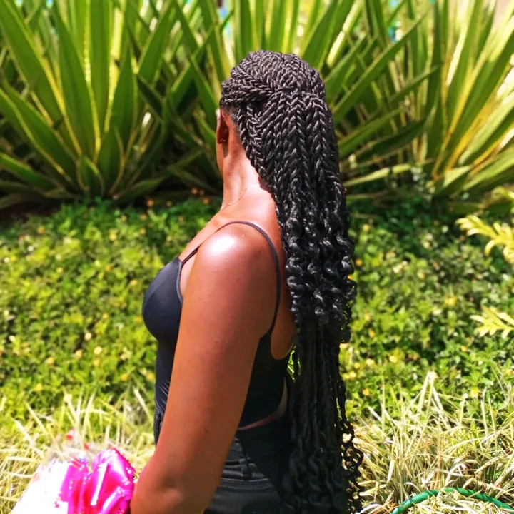 @vyonah_jones