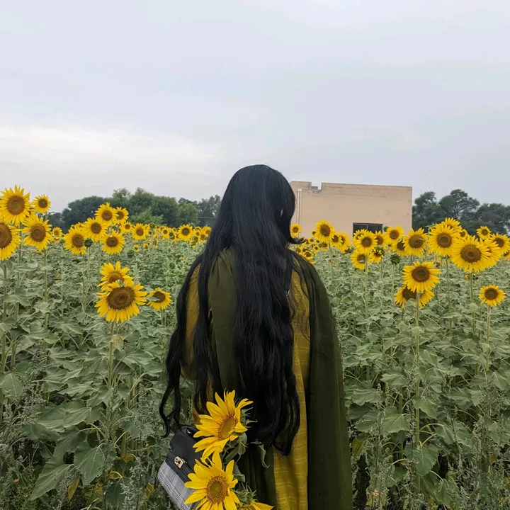 @daysofyumna