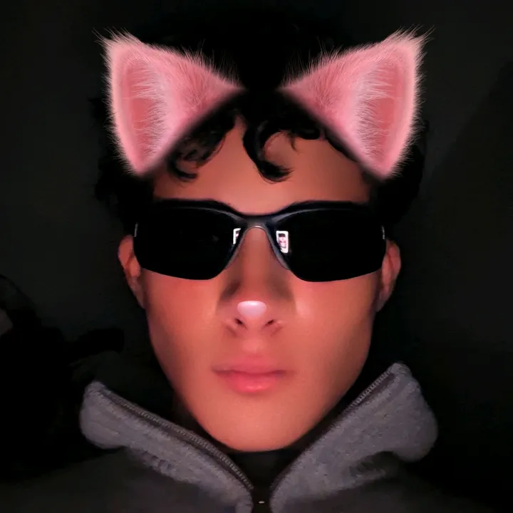 @r.r.reyez