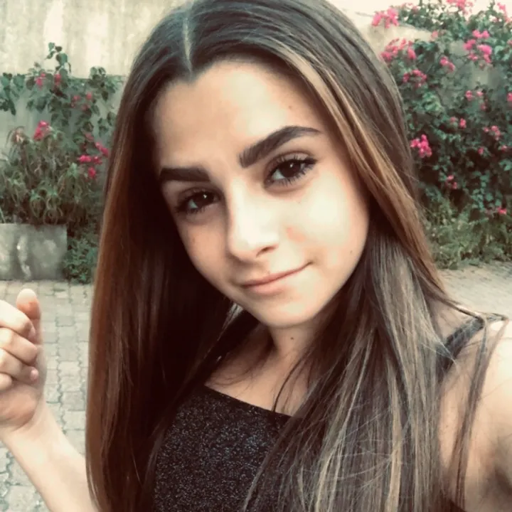 @_yleniamorittu_
