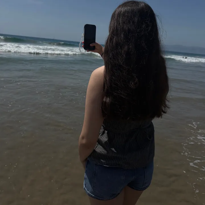 @hii12831