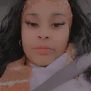 @queenneecee