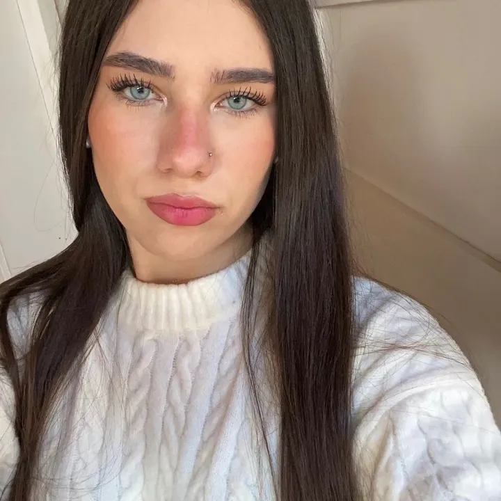 @aalesaiizz
