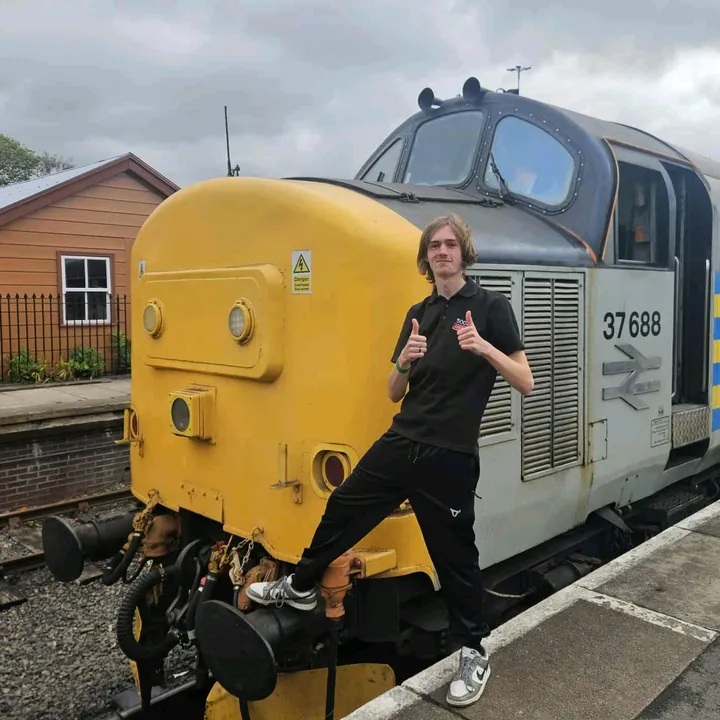 dans__trainphotography