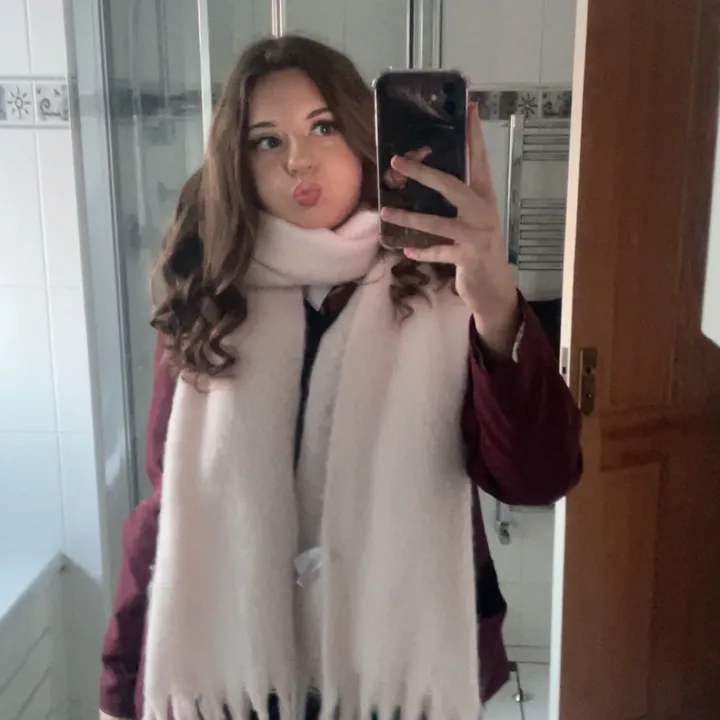 kyraabooth