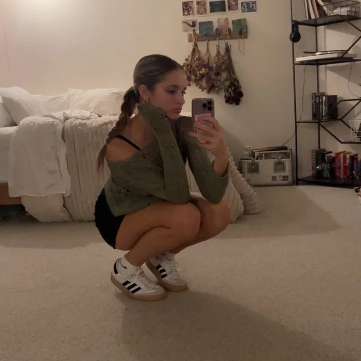 @zoe__kathryn