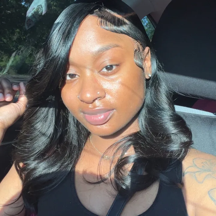 @jdollz_