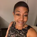 @thelohnniegreen