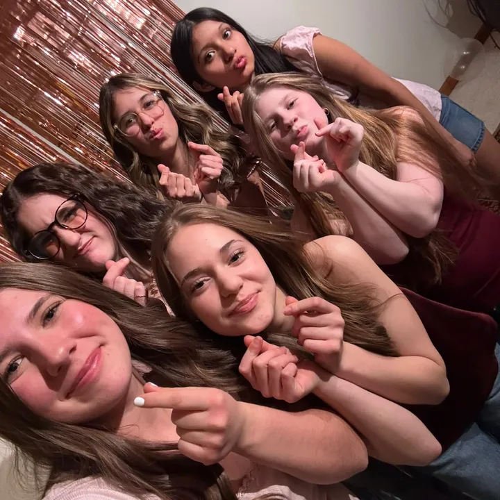 @aamiah_velasquez