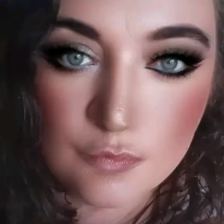 @lisamichellewinston