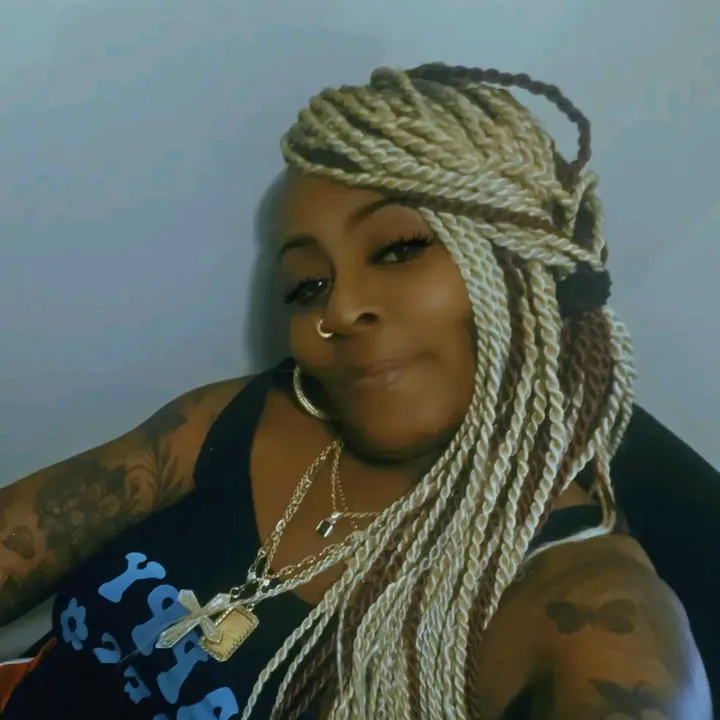 dimples_763