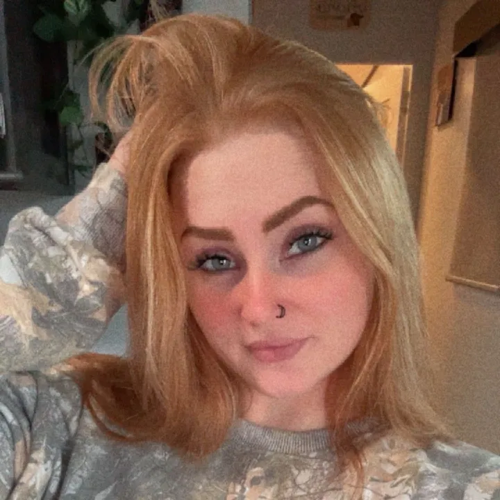 @kaywestt_2003