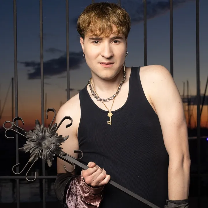 @anthonyjameskey