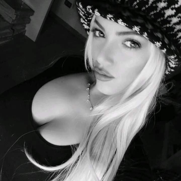 @denisee_92