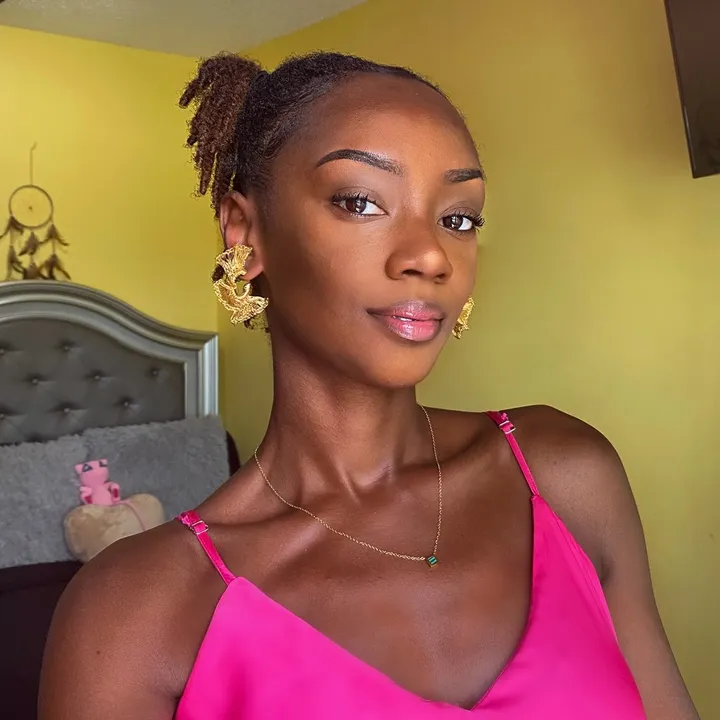@wellnesswithtyla