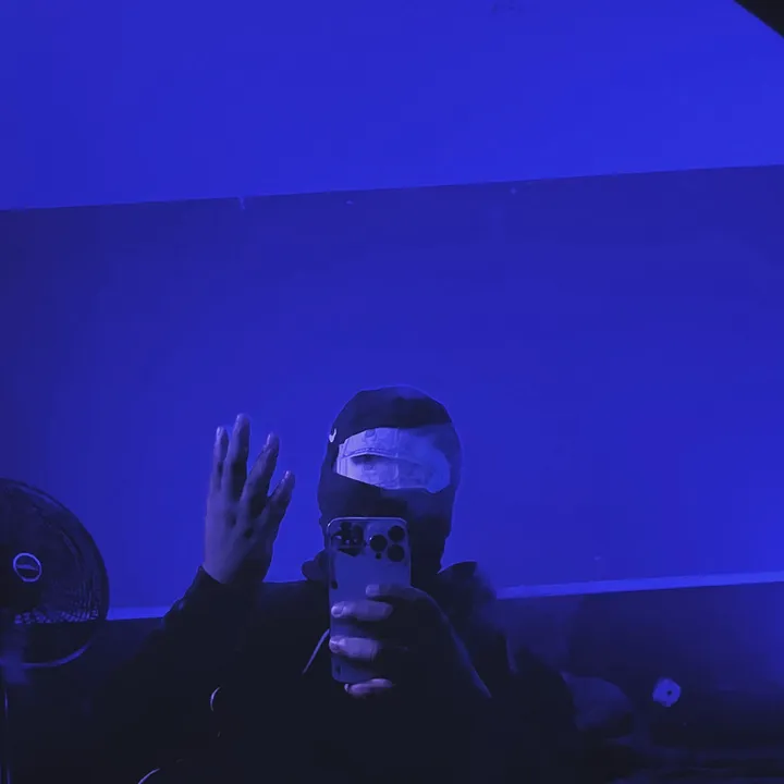 @sickmanipulator_