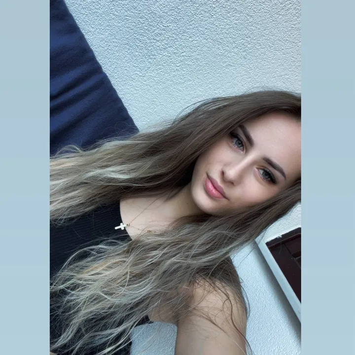 roxanaamalia24