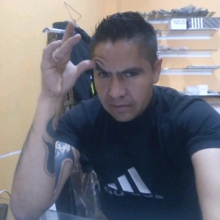 @www.aguilar182101.com