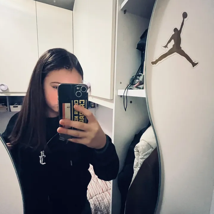 @asianoemi