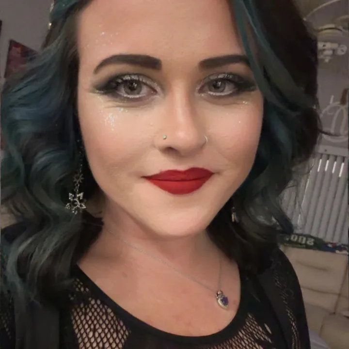 @xjenabugx