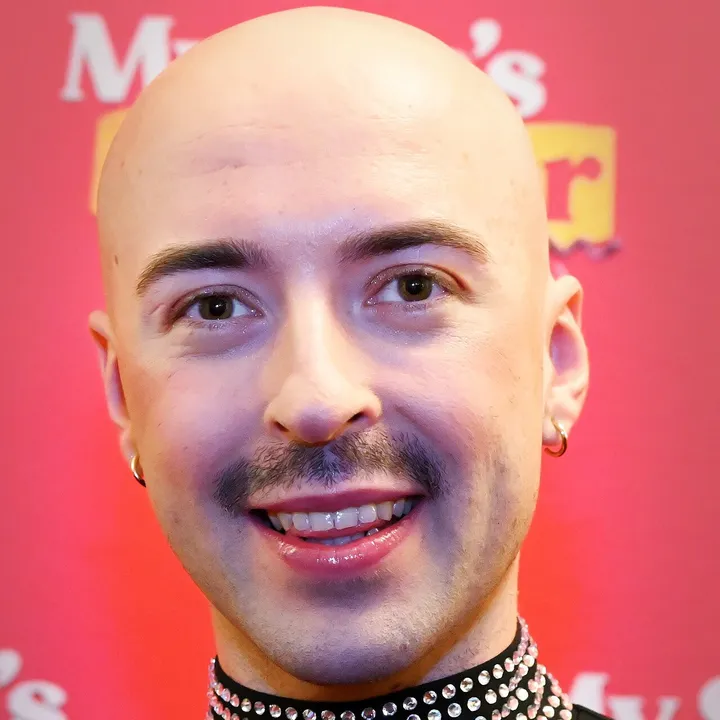 @rob_madge_