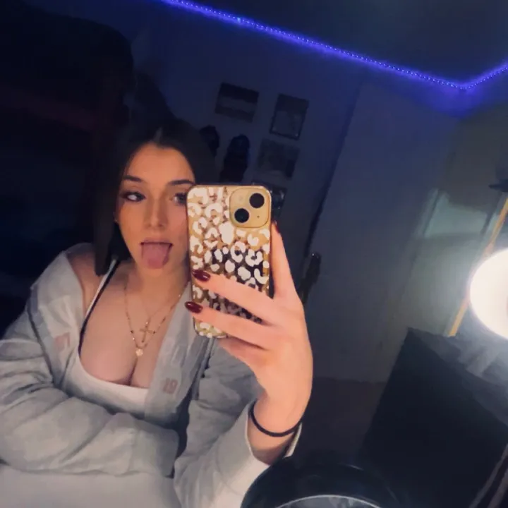 @.aubreyflax