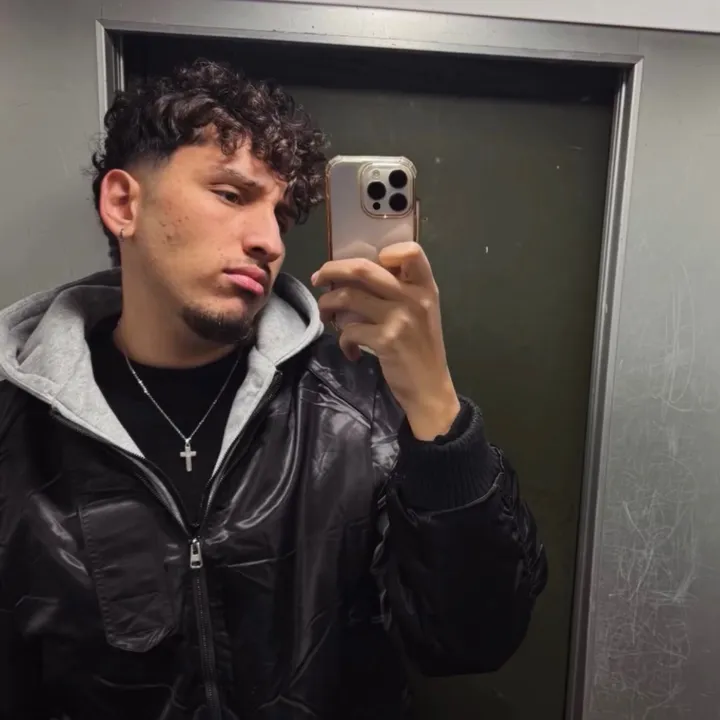 @nonsonoalex__