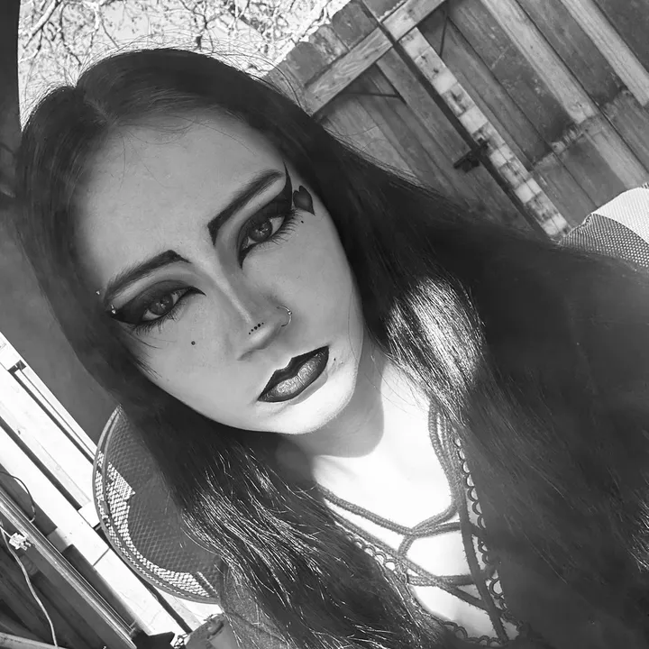 @lilly.kb144