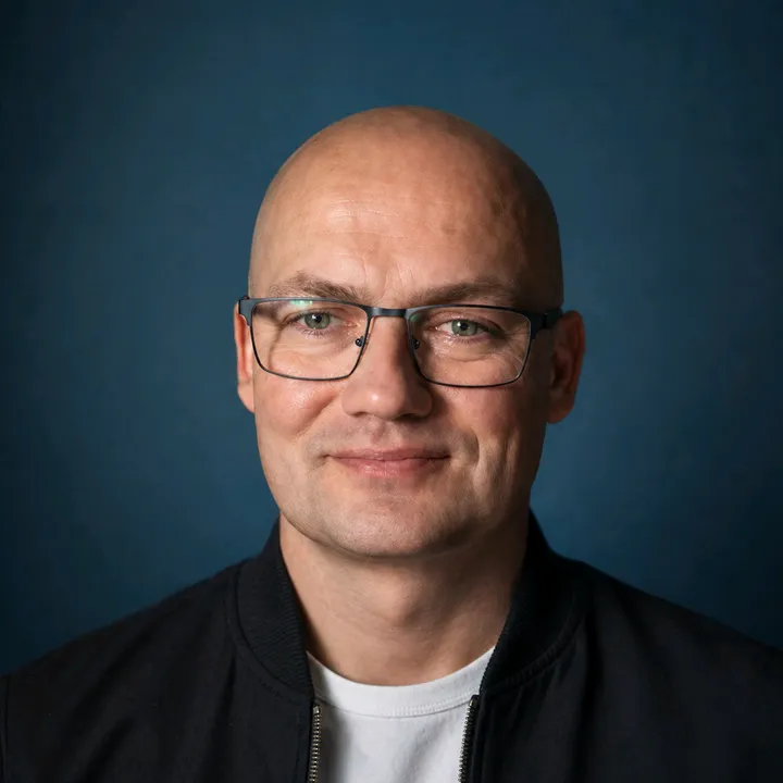 @tomek040982