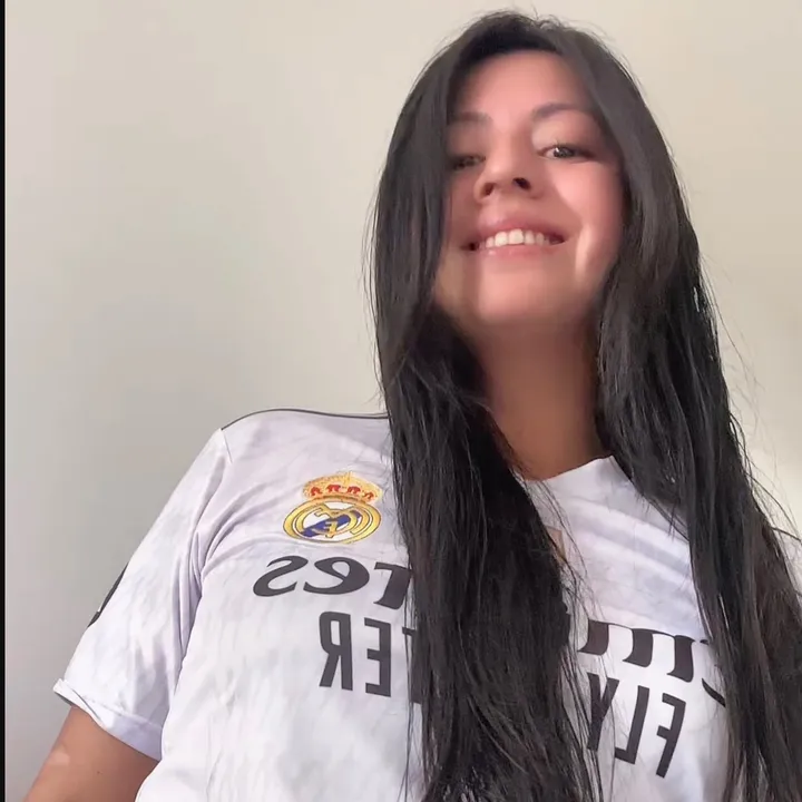 angie_19_1