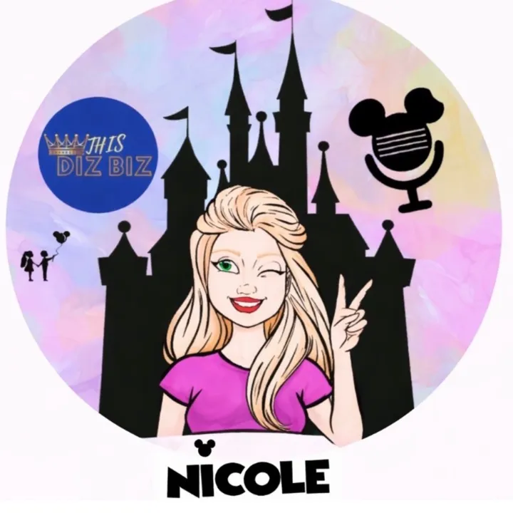 nicole_thisdizbiz