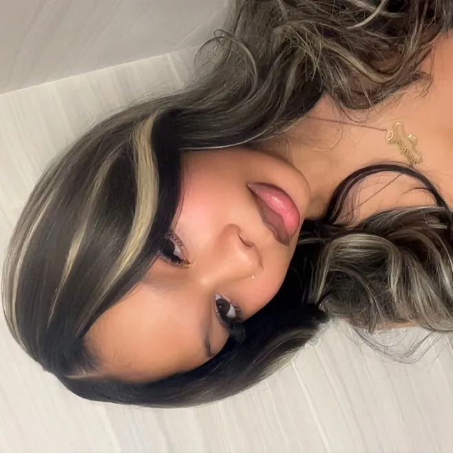 @therealderion_
