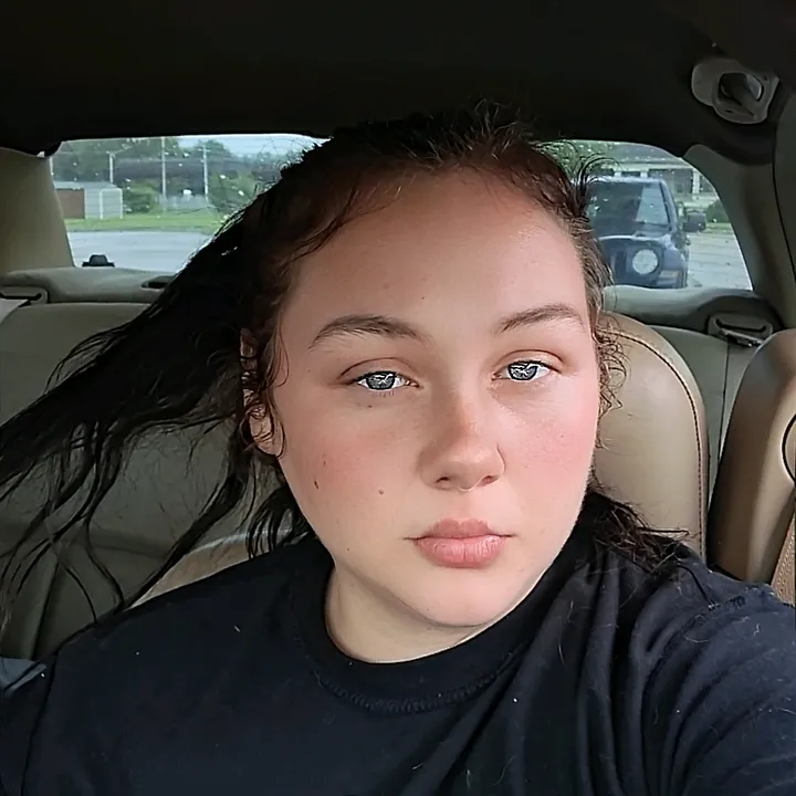 @arianawolfe420
