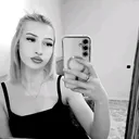 @whosdaniela999