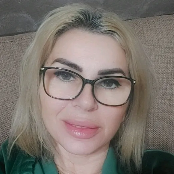 @claudiarus72