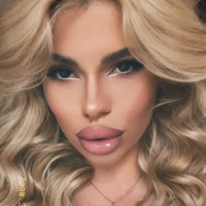 axulikova
