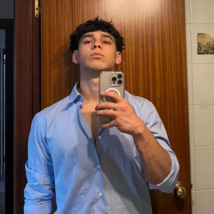 @nathaa_c
