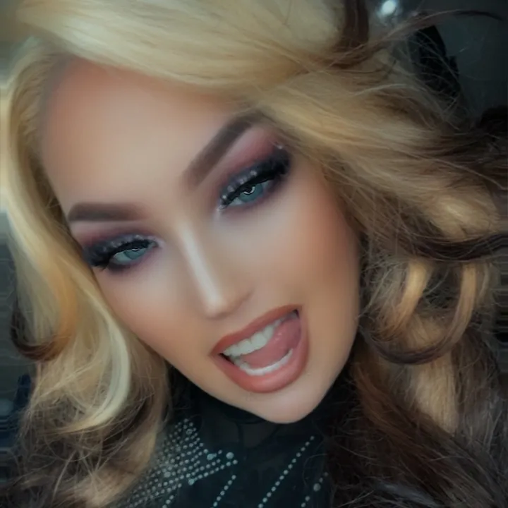 golden_goddess1324