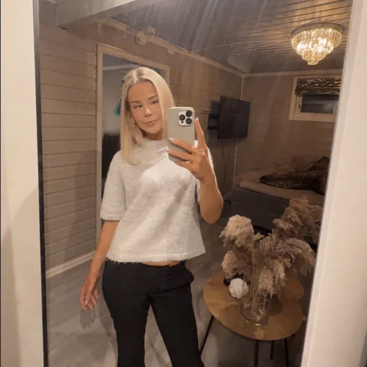 @emmahlb_
