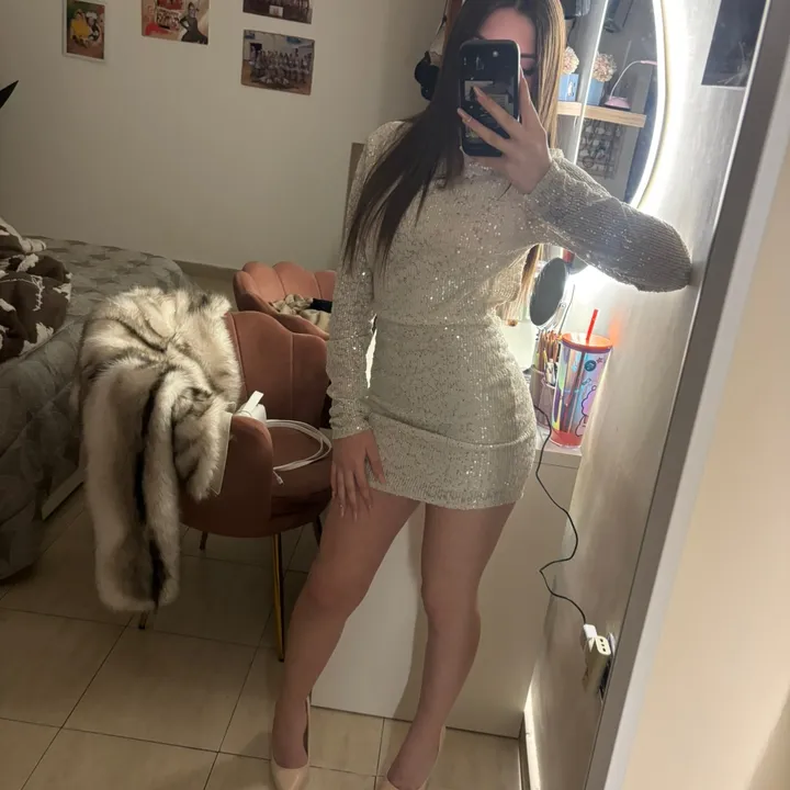 @_giuliaparisi_