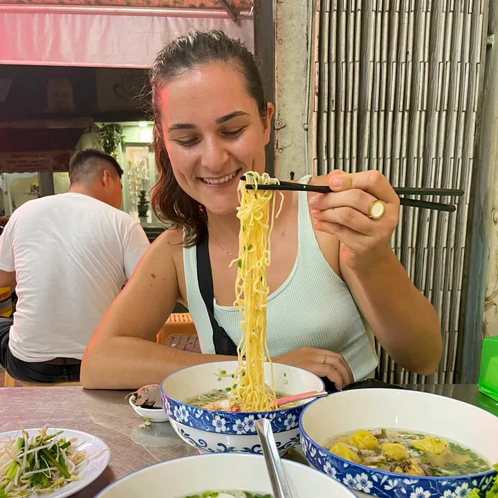 @annalovesfoodandtravel