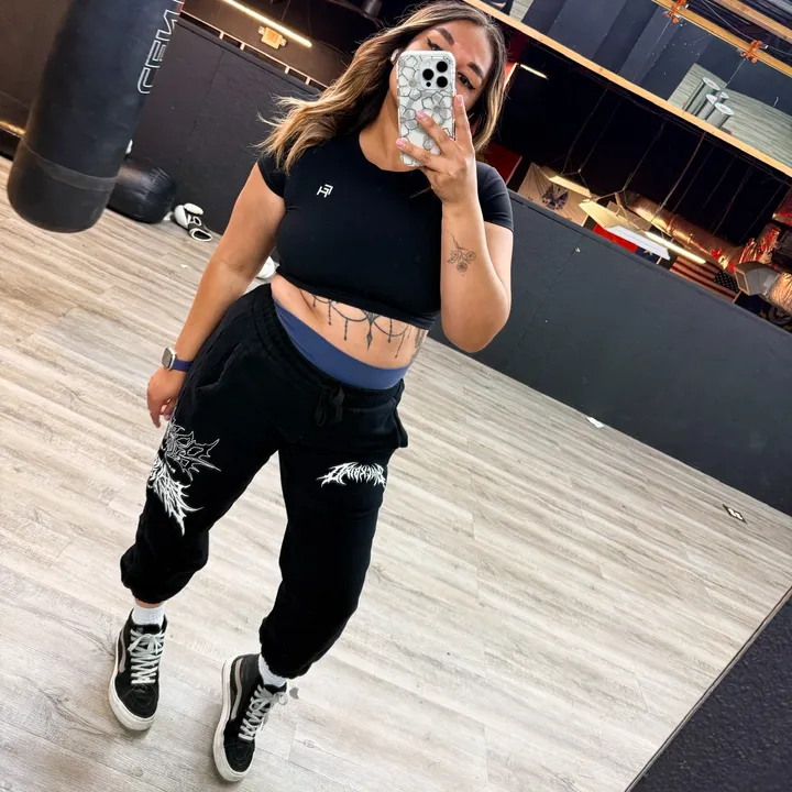 @lizliftzz_