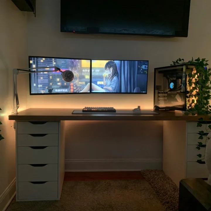im_isaac25