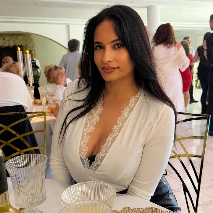 @storyofsophia13