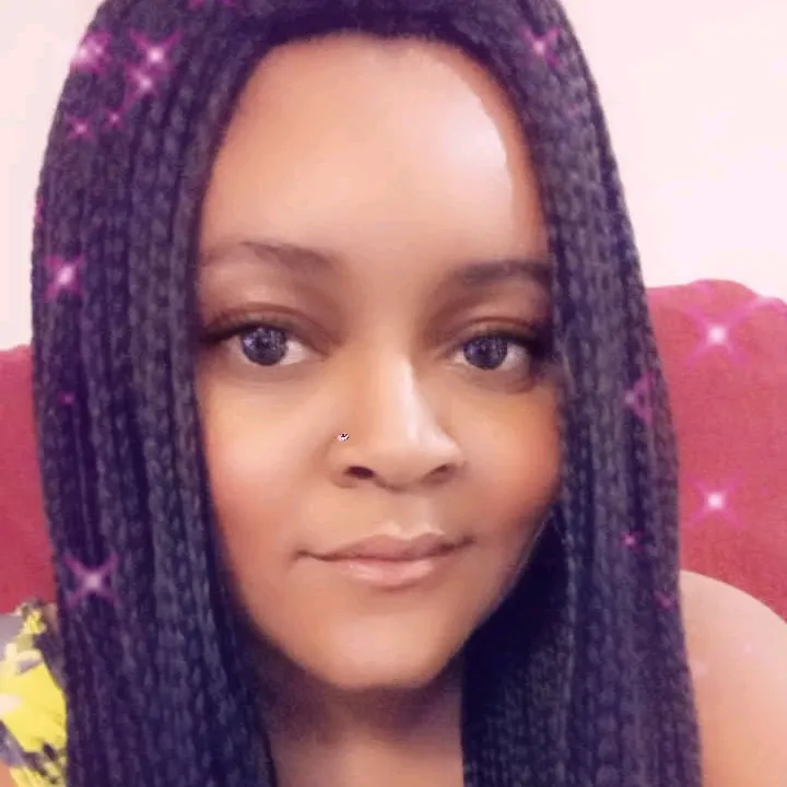 ebonymanley25