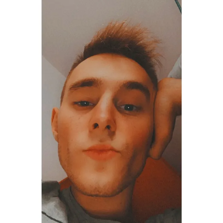 @xyz_f22