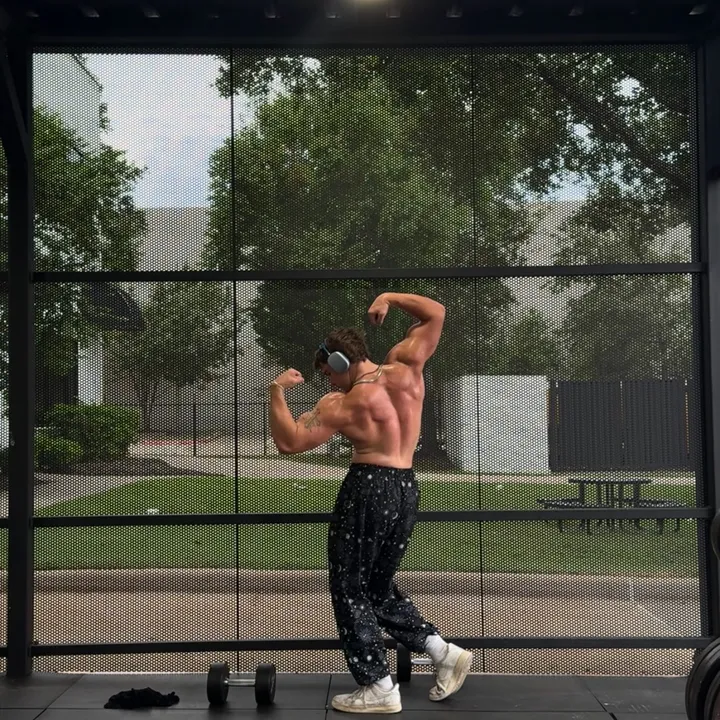 @thecalebcruz