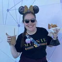 @happilyeverashley_